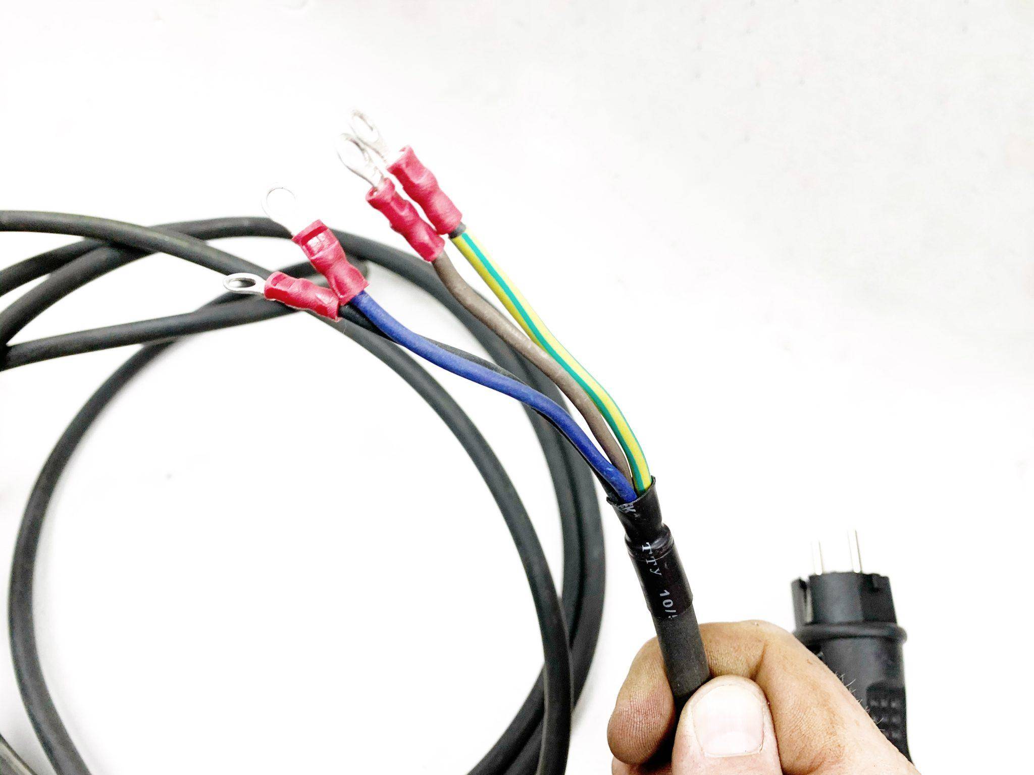 Купить Комплект для подключения частотного преобразователя к сети 220V ...